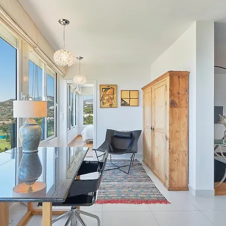 Torre Real Luxury Near Trocadero Arena Lägenhet *