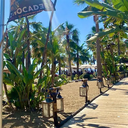 Torre Real Luxury Near Trocadero Arena *