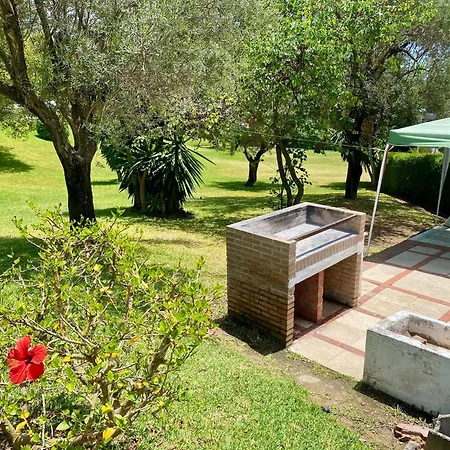 Torre Real Luxury Near Trocadero Arena דירה *