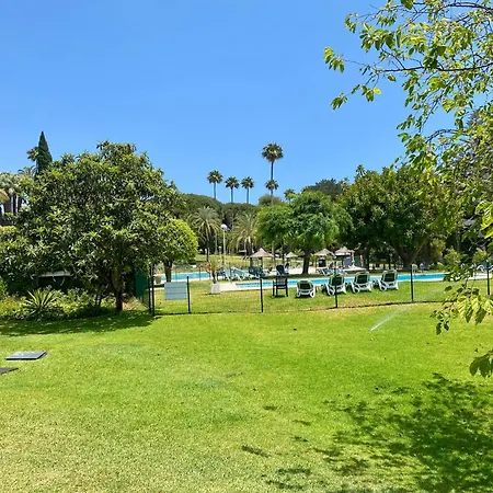 Torre Real Luxury Near Trocadero Arena *